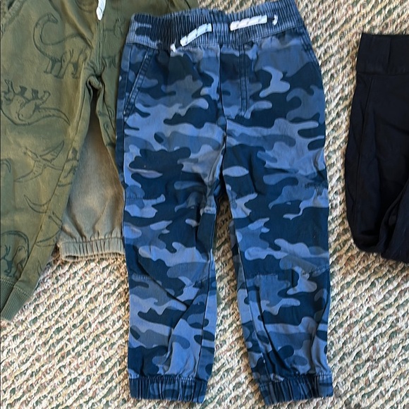 Kids' Assorted Jogger Pants Set - Picture 4 of 9